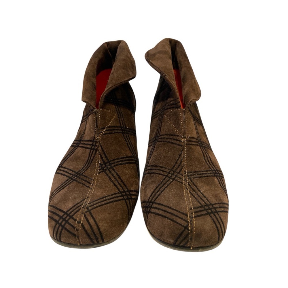 Pas de rouge by Gritto black and brown plaid suede like ankle booties Size 9/40